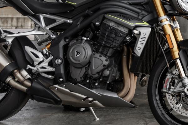 2021-Speed-Triple-1200-RS-Visordown-Review